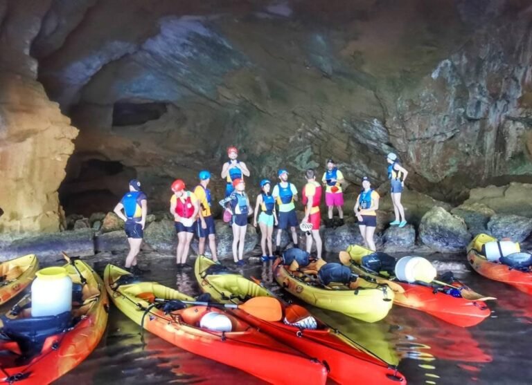 Excursion en Kayak Cova Tallada 1