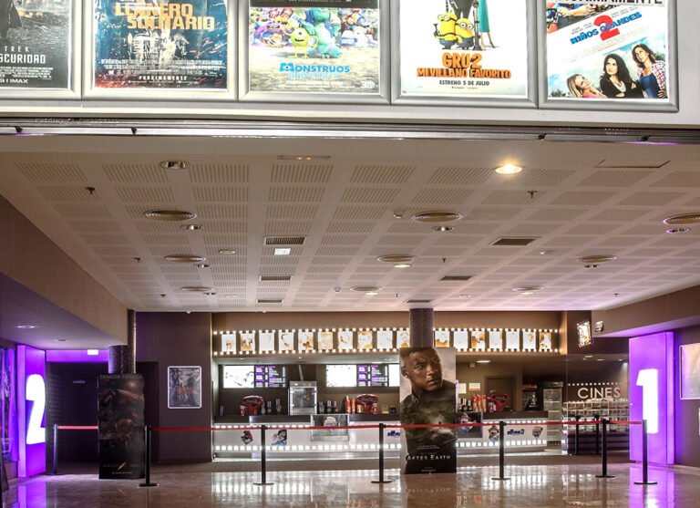 Cines Axión Santa Pola