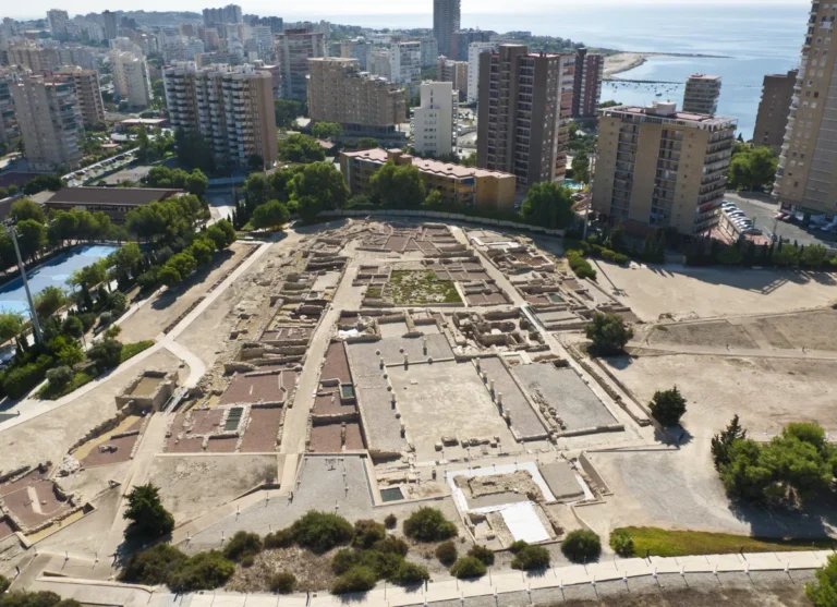 Yacimiento arqueológico Lucentum Tossal de Manises