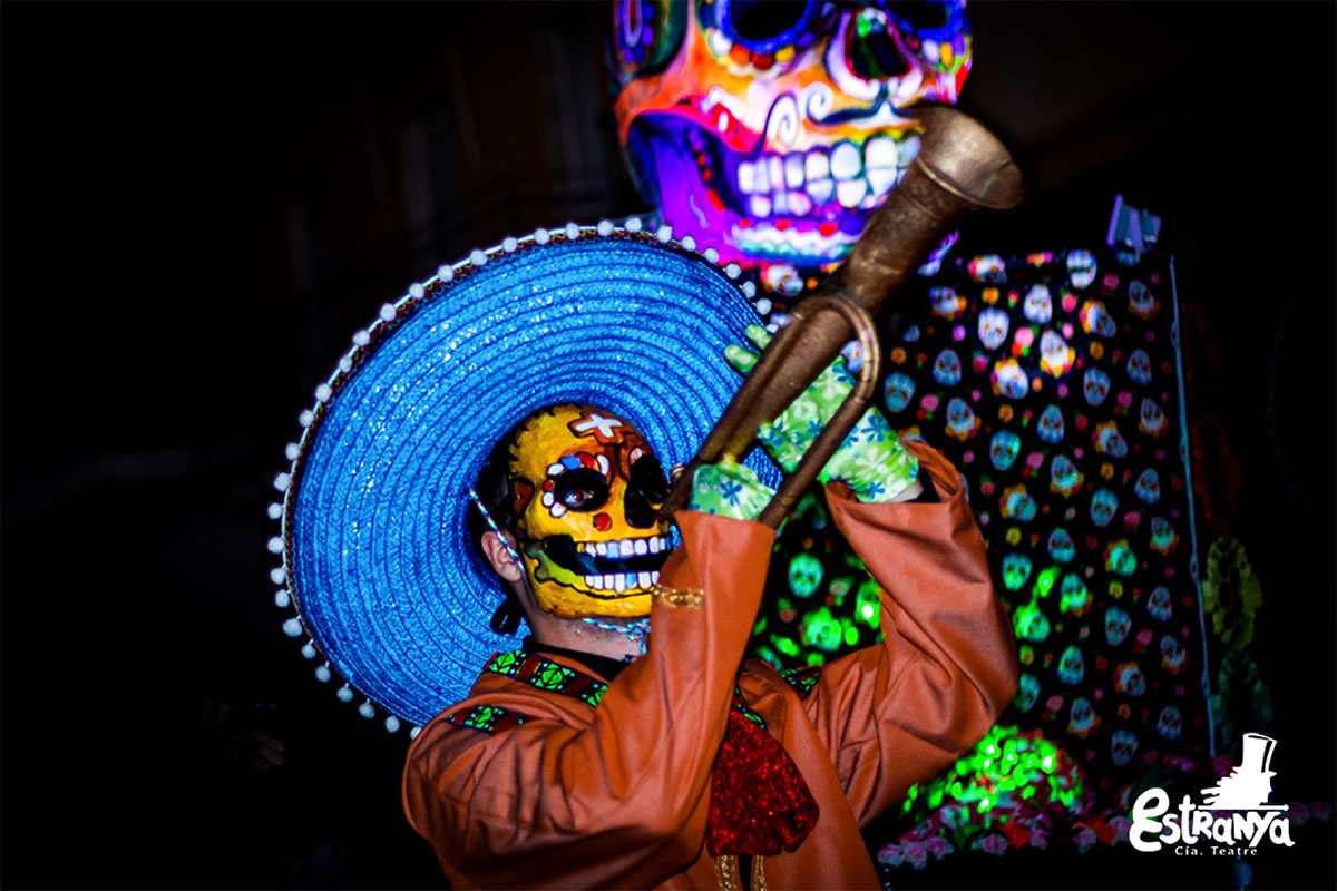 Calacas Terra Mítica Halloween 2025