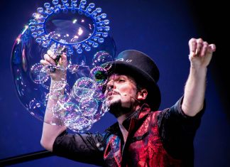 ‘Dreaming Bubbles’ en el Teatro Principal de Alicante Dreaming Bubbles Teatro Principal Alicante