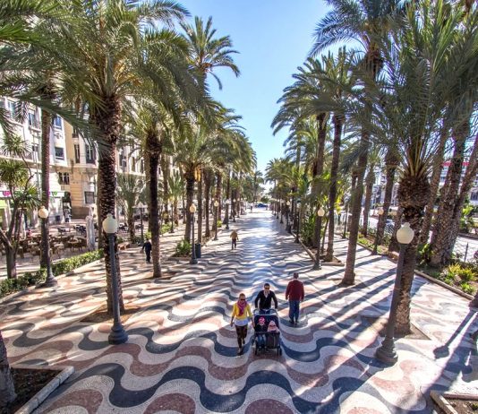 Paseo de la Explanada de Alicante Explanada de Alicante
