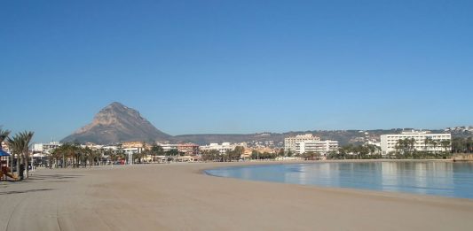 Playa El Arenal Jávea