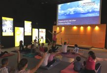 Yoga en familia Museo The Ocean Race Alicante