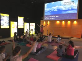 Yoga en familia Museo The Ocean Race Alicante
