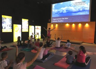 Yoga en familia Museo The Ocean Race Alicante